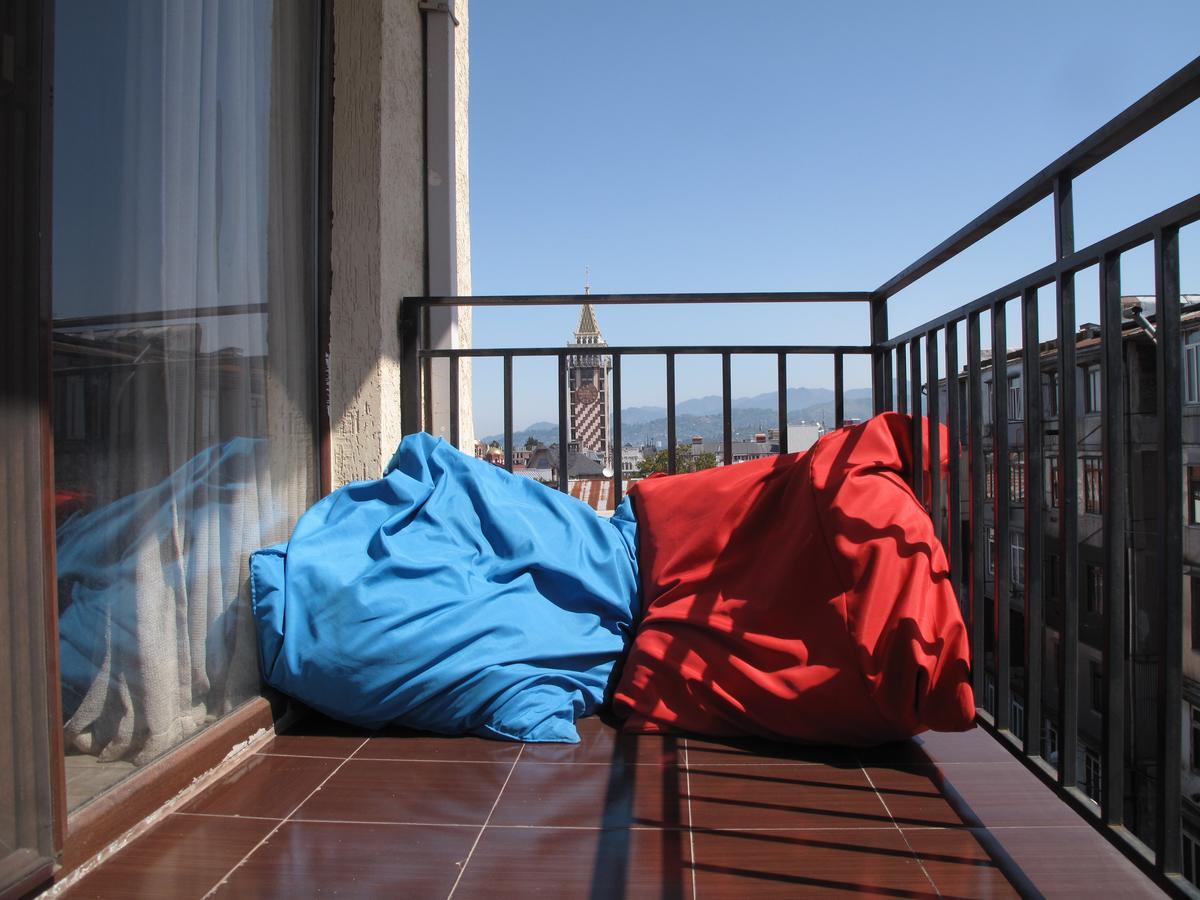Great View Apartment Near Piazza Batumi Zewnętrze zdjęcie
